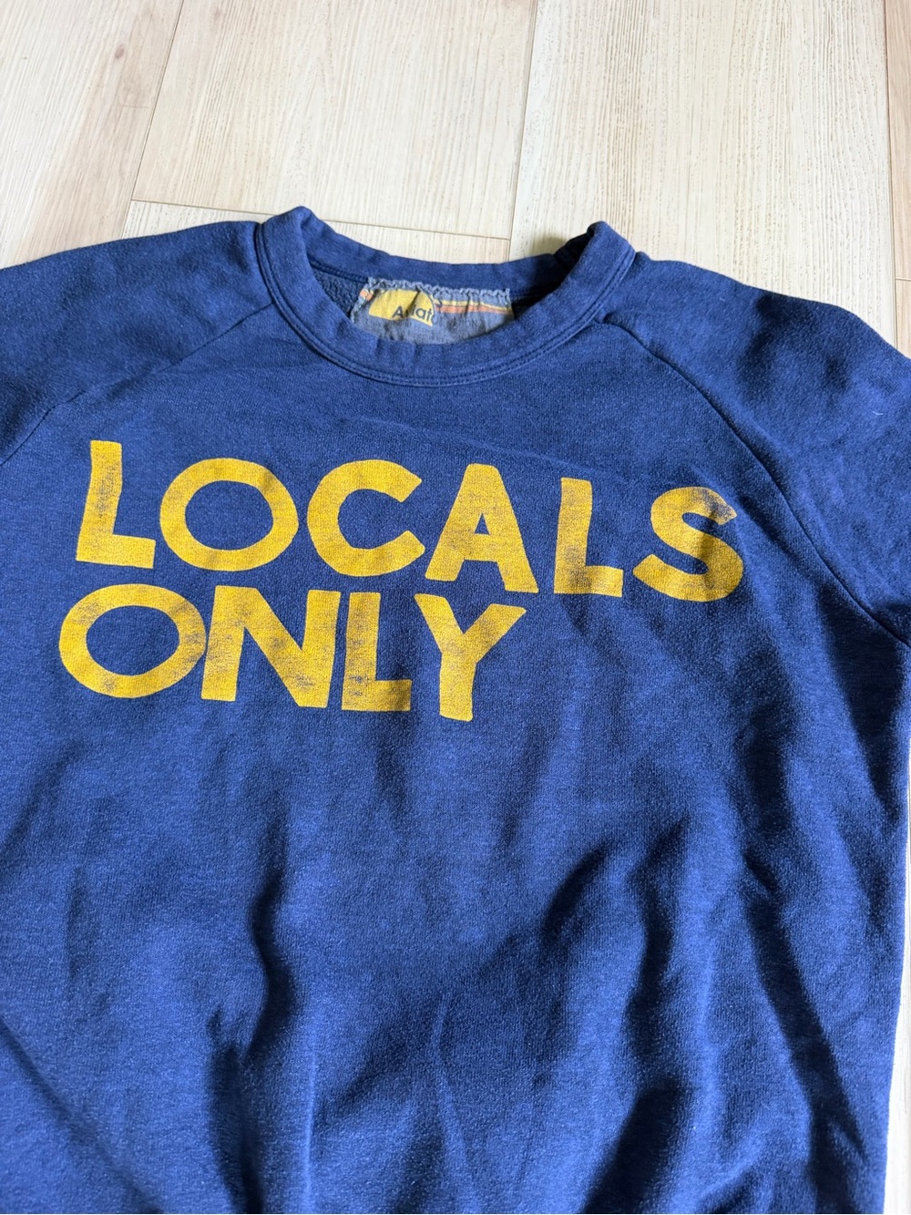 Aviator nation locals only pullover size s - Picture 3 of 4